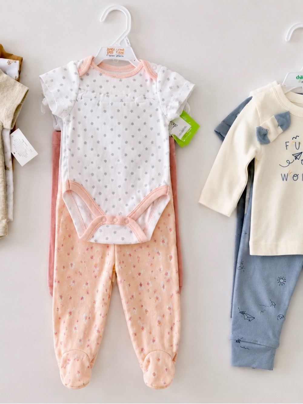 NWT Baby Boy Clothing Lot 3 Sets Carter's Baby Gear
Size 3 Months
$24 - $28